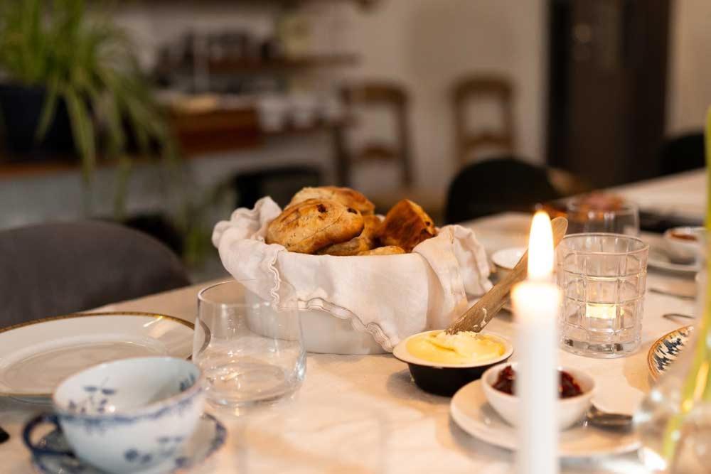 Folk Och Fae Hotel Grisslehamn Bagian luar foto